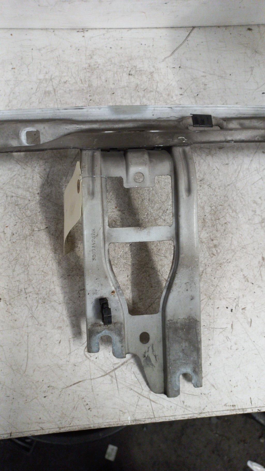 Face avant RENAULT CLIO 2 PHASE 2 Diesel - 1