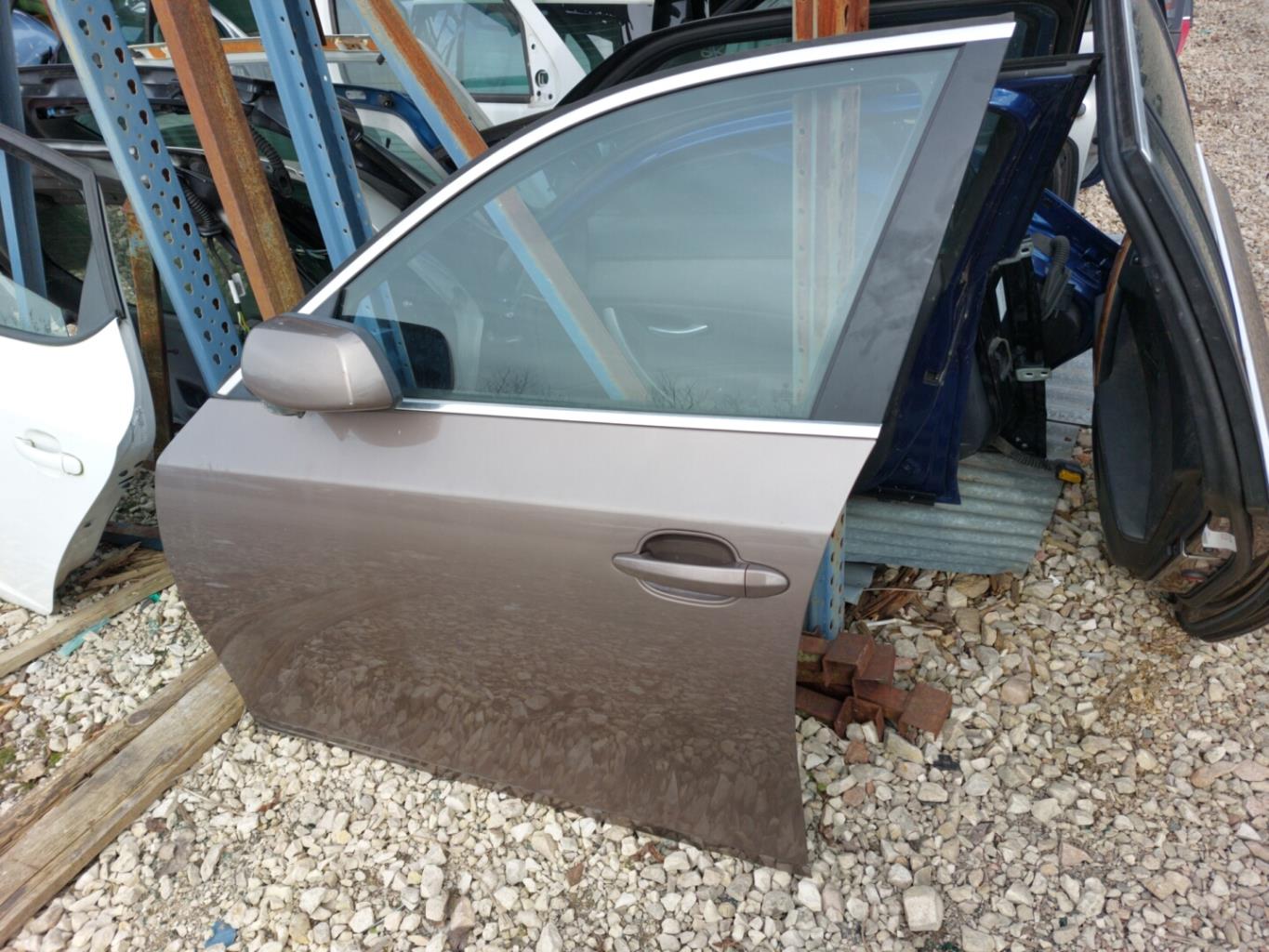Porte avant gauche BMW SERIE 5 E61  - 1