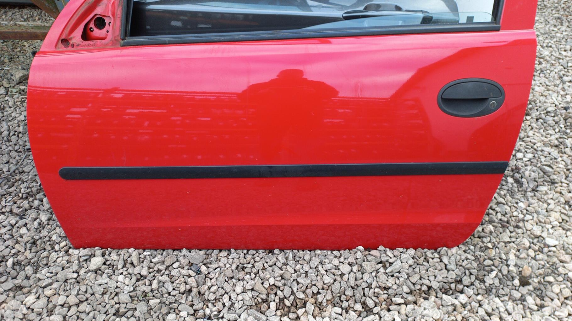 Porte avant gauche OPEL CORSA C PHASE 1 Essence - 1