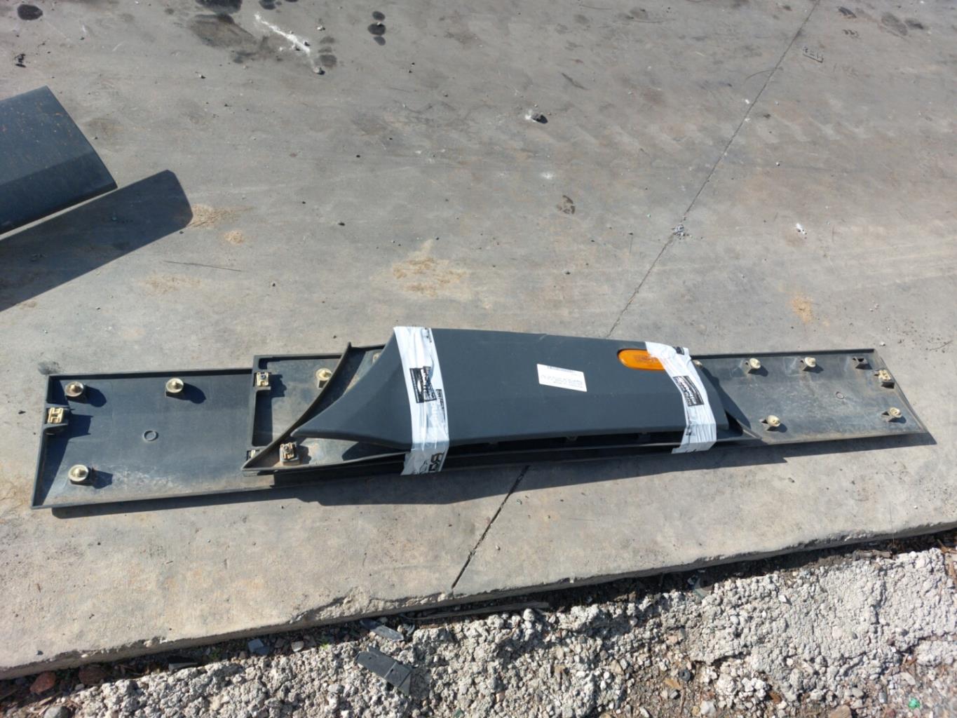 Modanatura portiera anteriore destra MERCEDES SPRINTER 2 PHASE 2 Diésel - 1