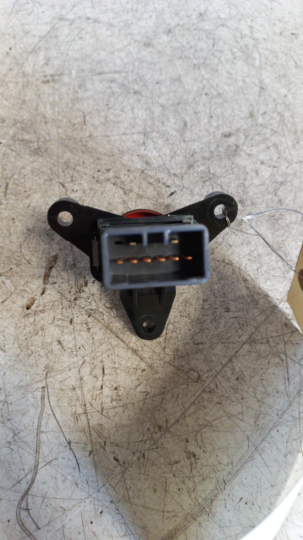 Bouton de warning CHEVROLET MATIZ 2 Essence - 1
