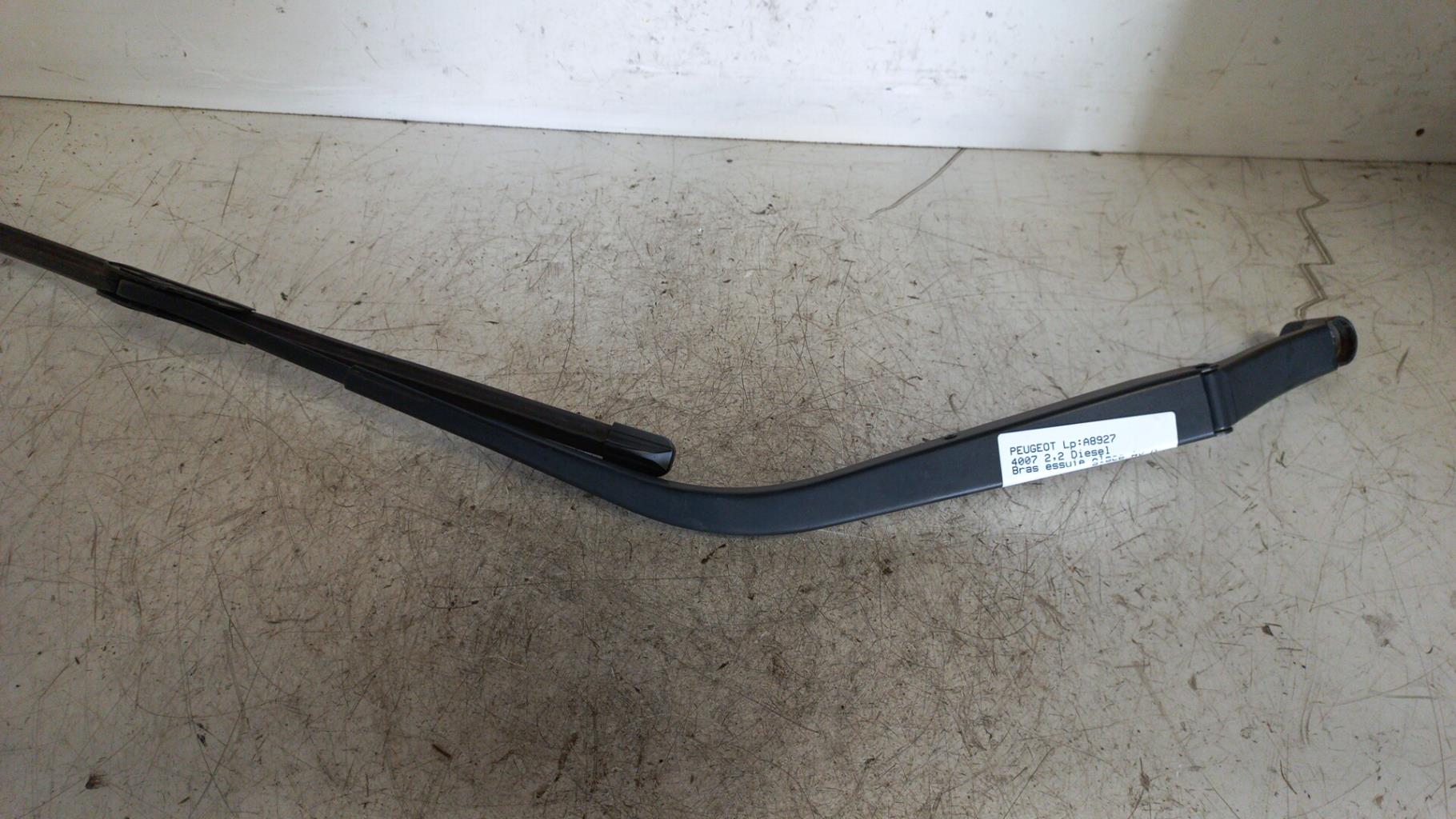 Braccio tergicristallo anteriore destro PEUGEOT 4007 Diésel - 1