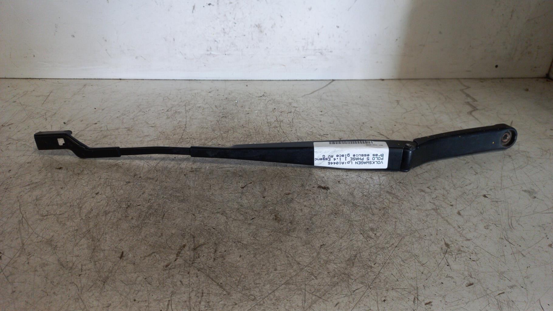 Braccio tergicristallo anteriore sinistro VOLKSWAGEN POLO 5 PHASE 1 Gasolina - 1