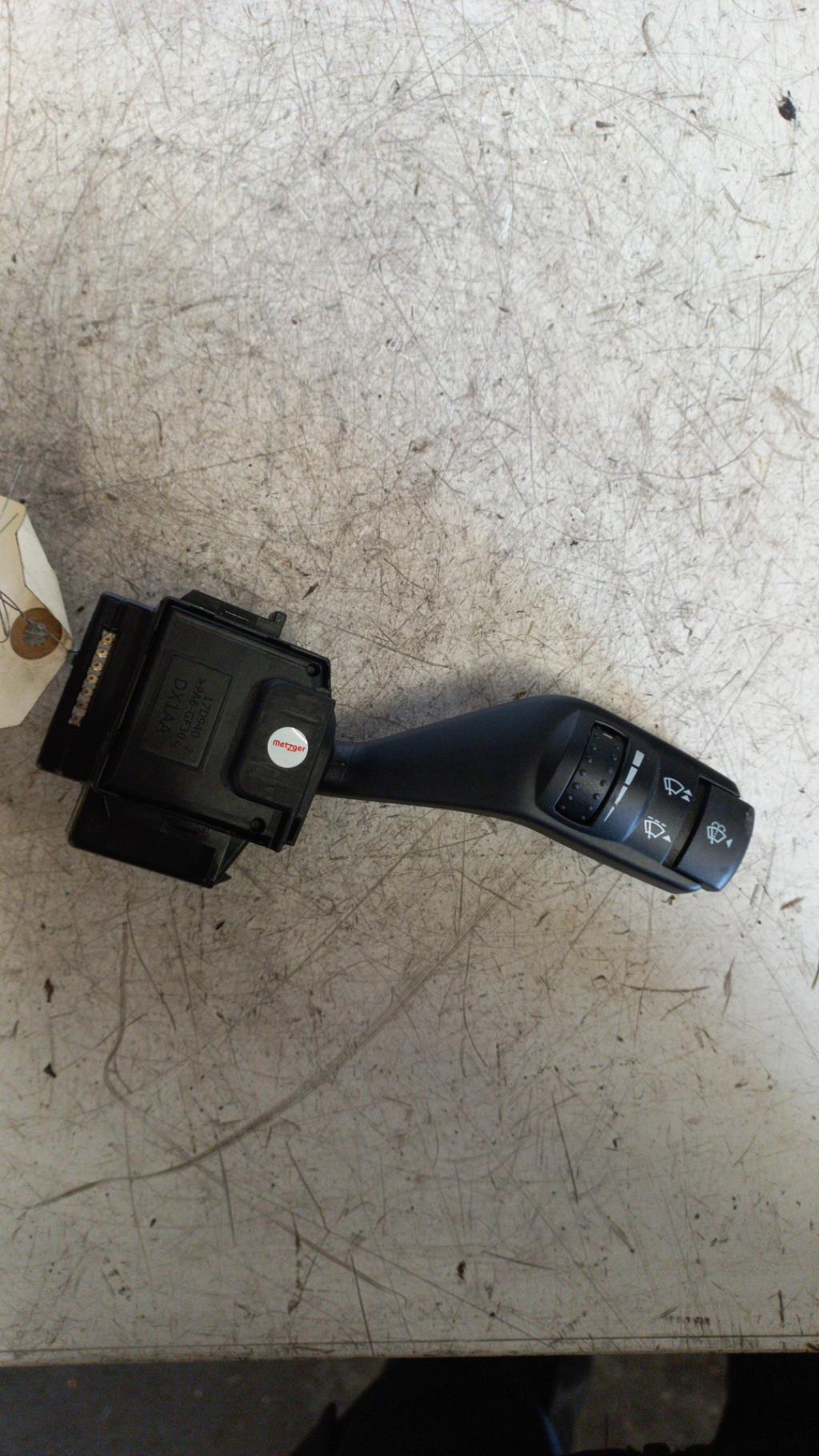 Commodo d'essuie glaces FORD FOCUS 2 PHASE 1 Diesel - 1