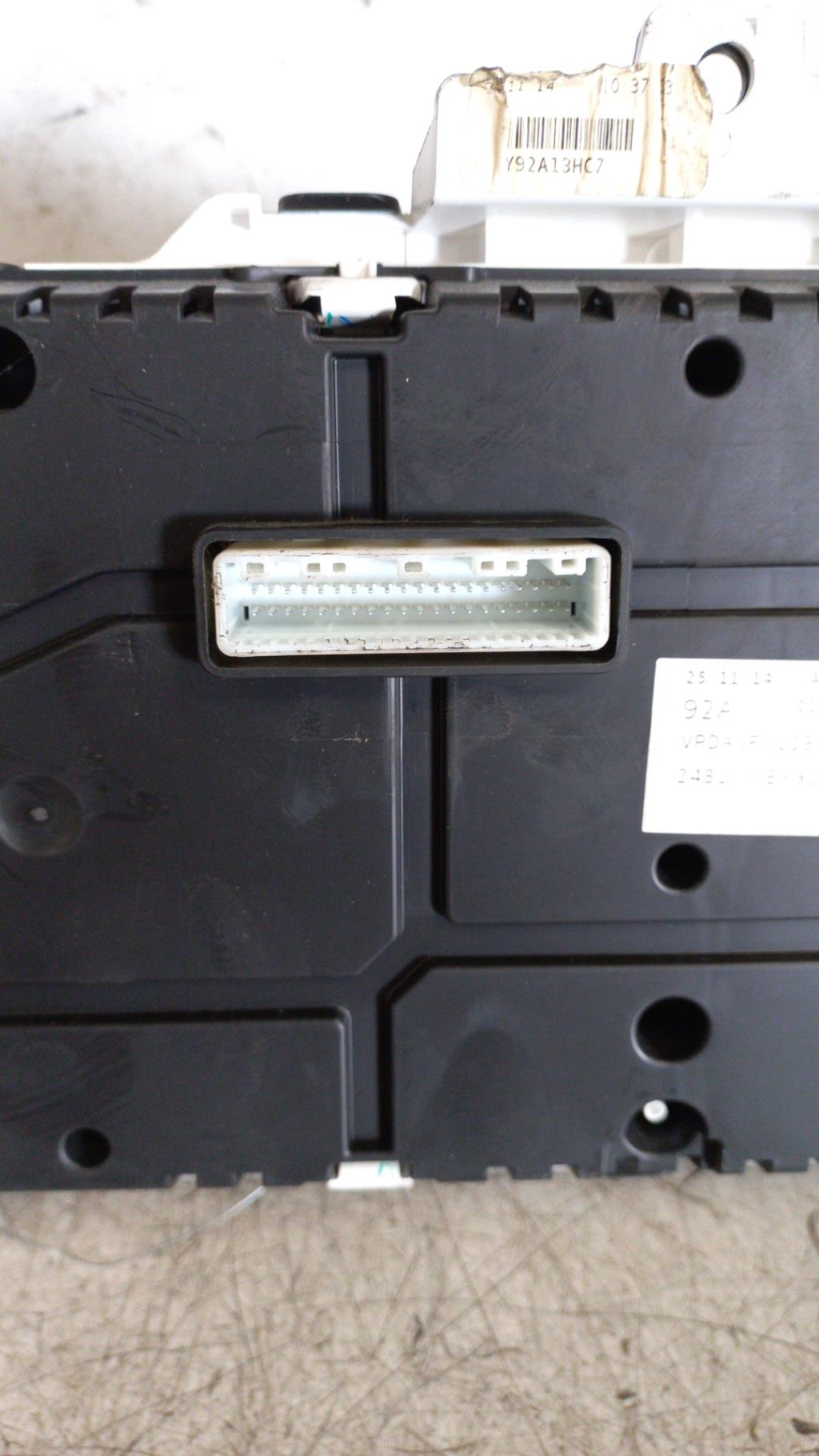 Compteur NISSAN NV200 Diesel - 1