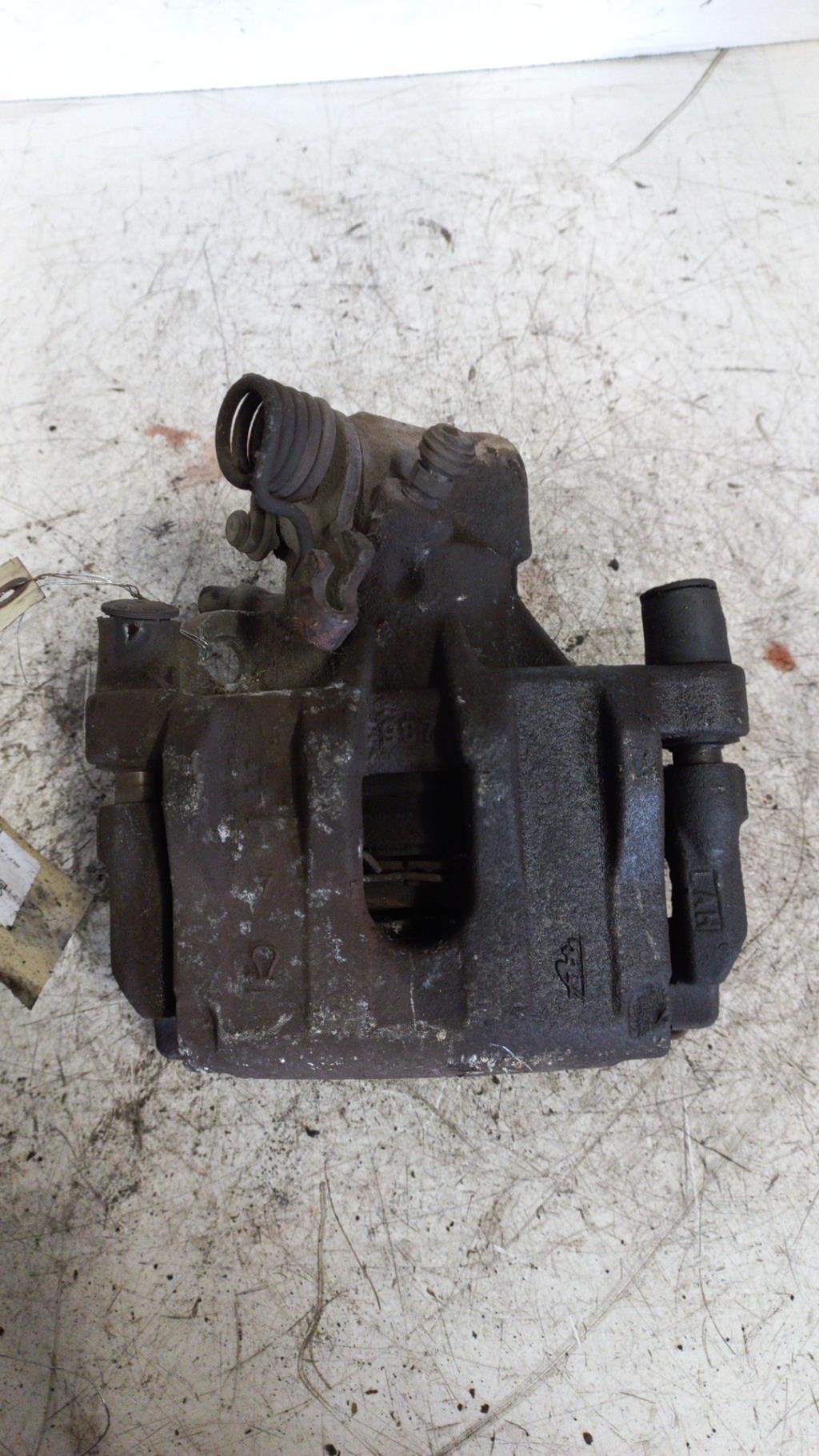 Pinza freni posteriore sinistra VOLVO V 50 PHASE 1 BREAK Diésel - 1