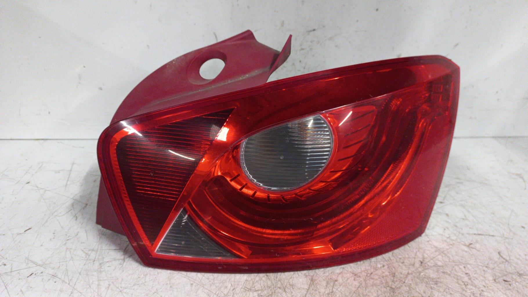 Fanale posteriore principale destro (luci) SEAT IBIZA 4 PHASE 1 Diésel - 1