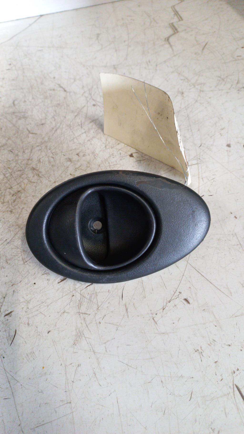 Maniglia interna anteriore destra CHEVROLET MATIZ 2 Gasolina - 1