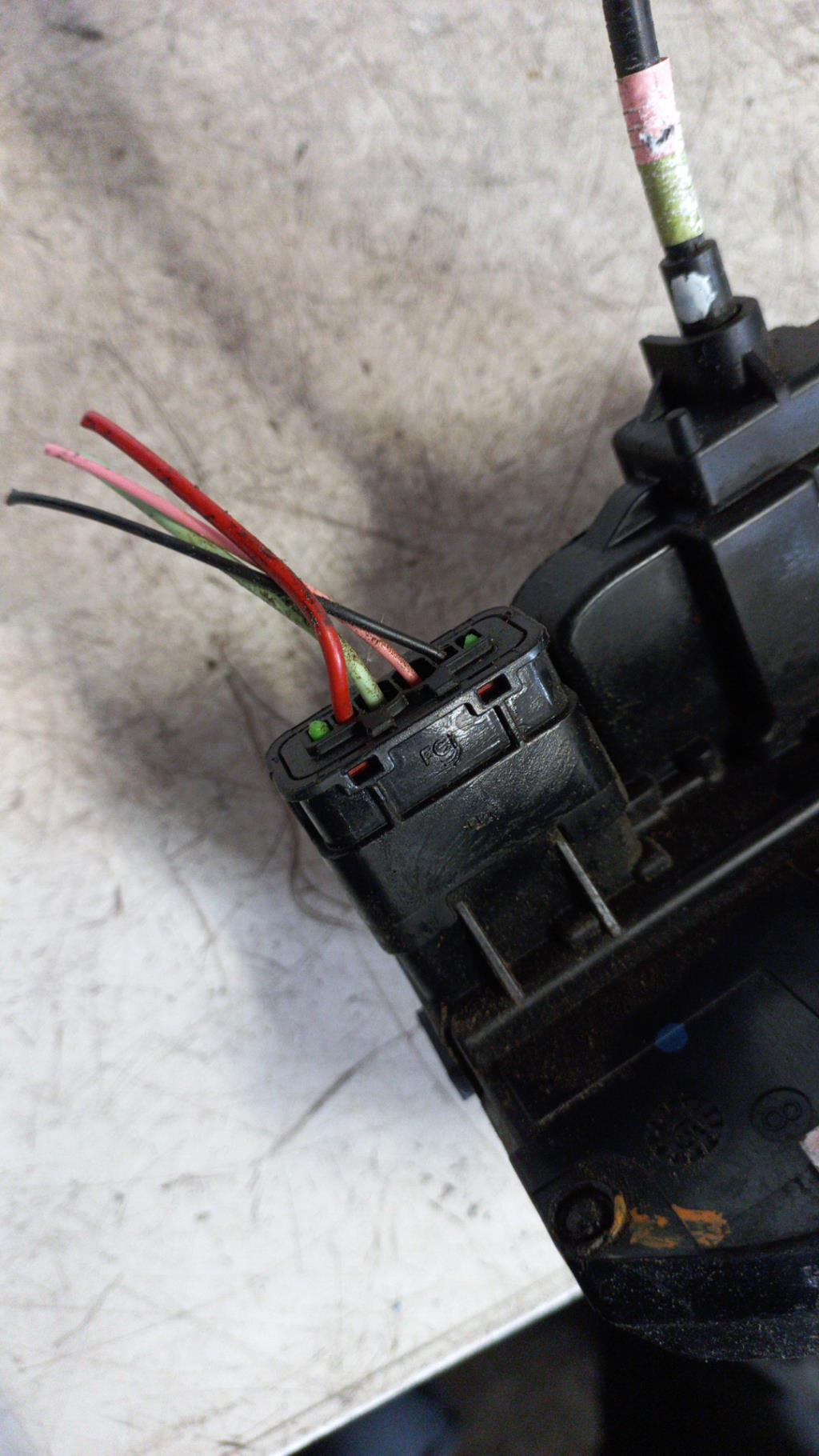 Serrure avant gauche NISSAN NOTE 2 Diesel - 1