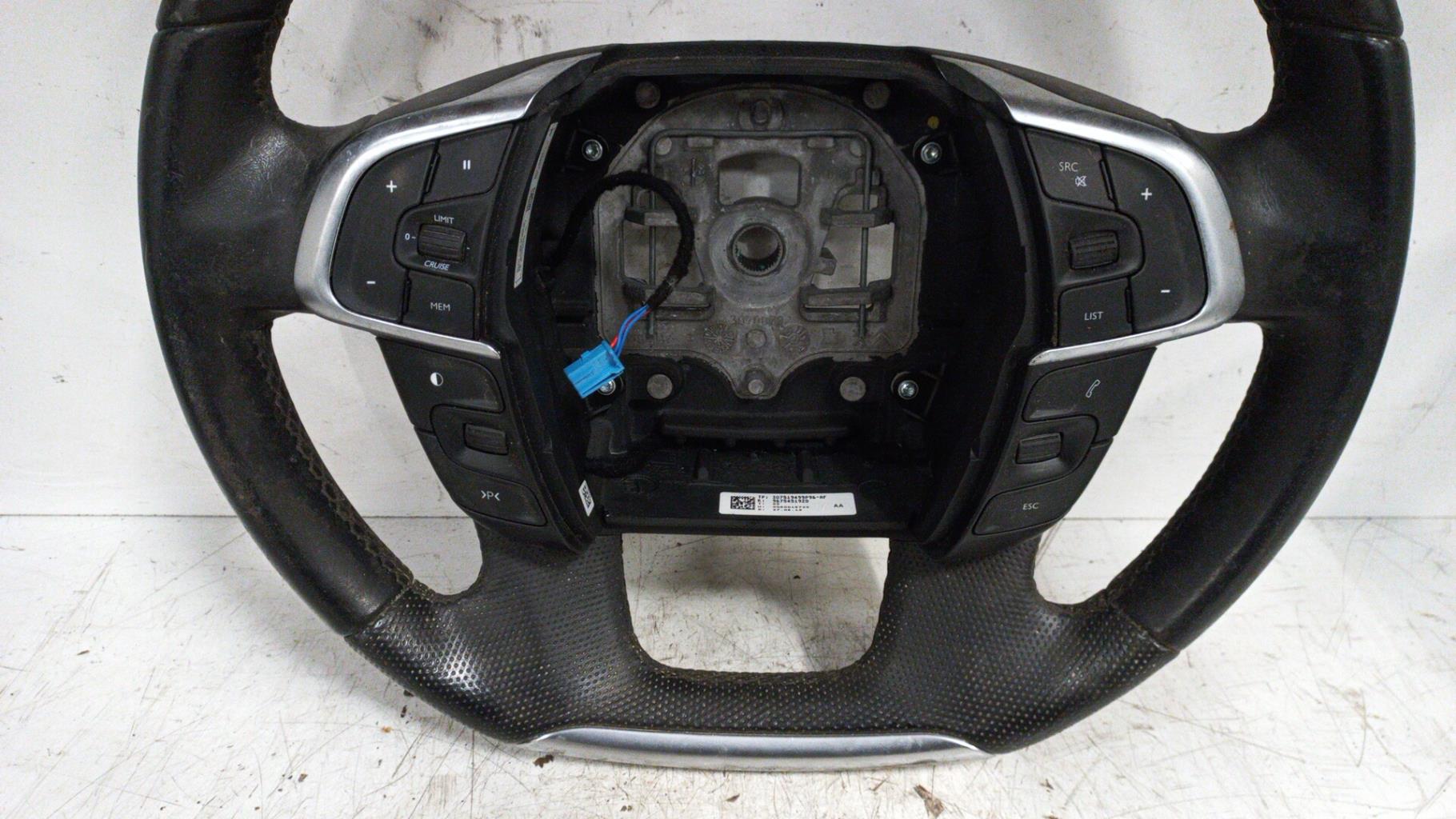 Volant CITROEN DS4 PHASE 1 Diesel - 1