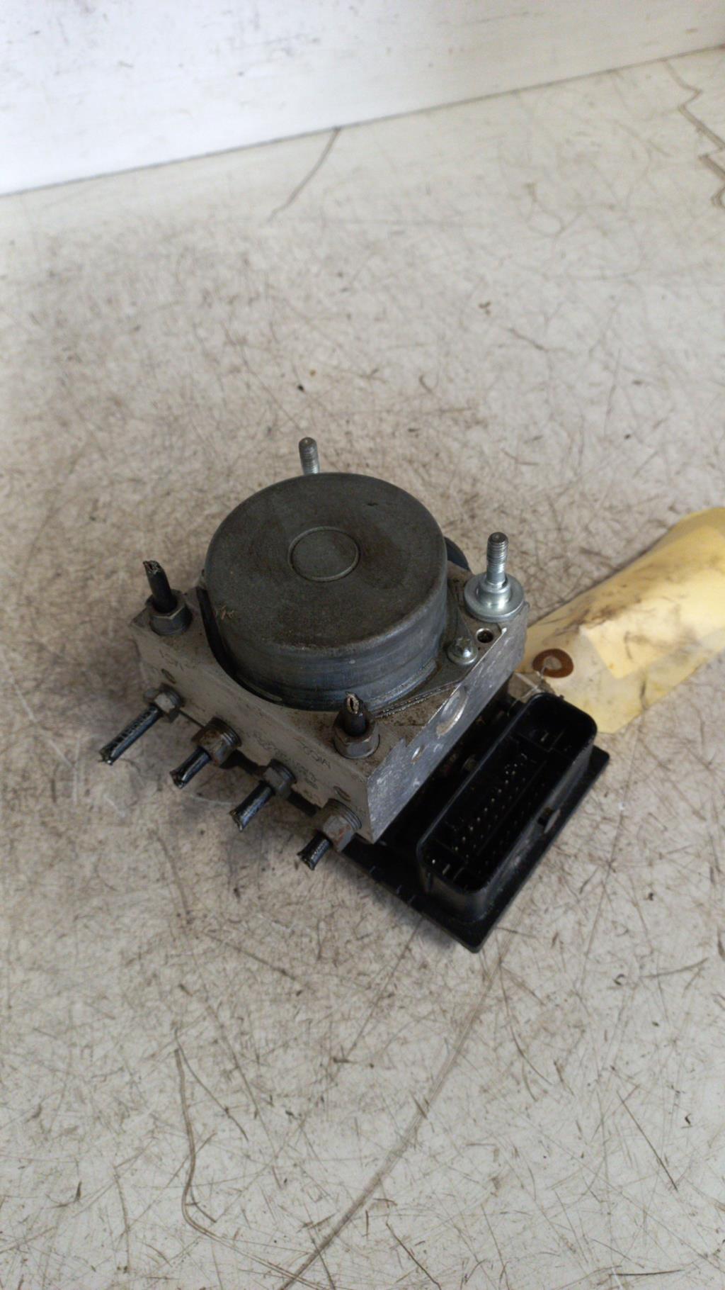 Bloc ABS (freins anti-blocage) FORD KA 2 PHASE 2 Essence - 1