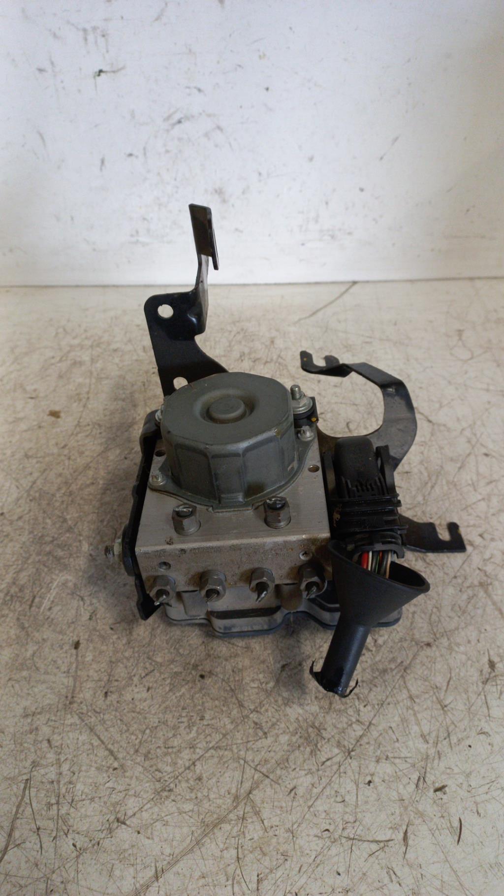 Bloc ABS (freins anti-blocage) RENAULT CLIO 4 PHASE 1 Diesel - 1