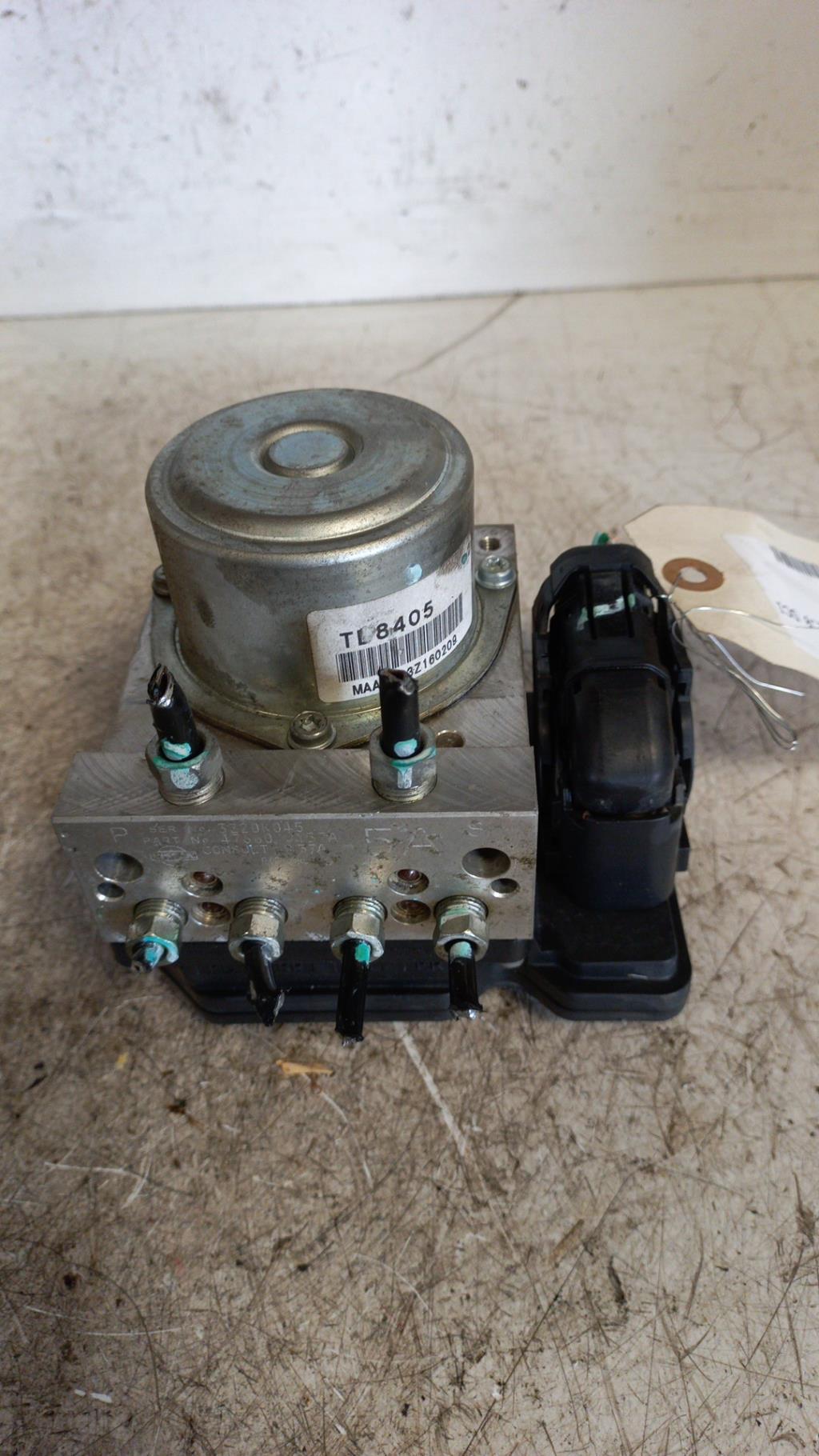 Bloc ABS (freins anti-blocage) RENAULT KOLEOS 1 PHASE 3 Diesel - 1