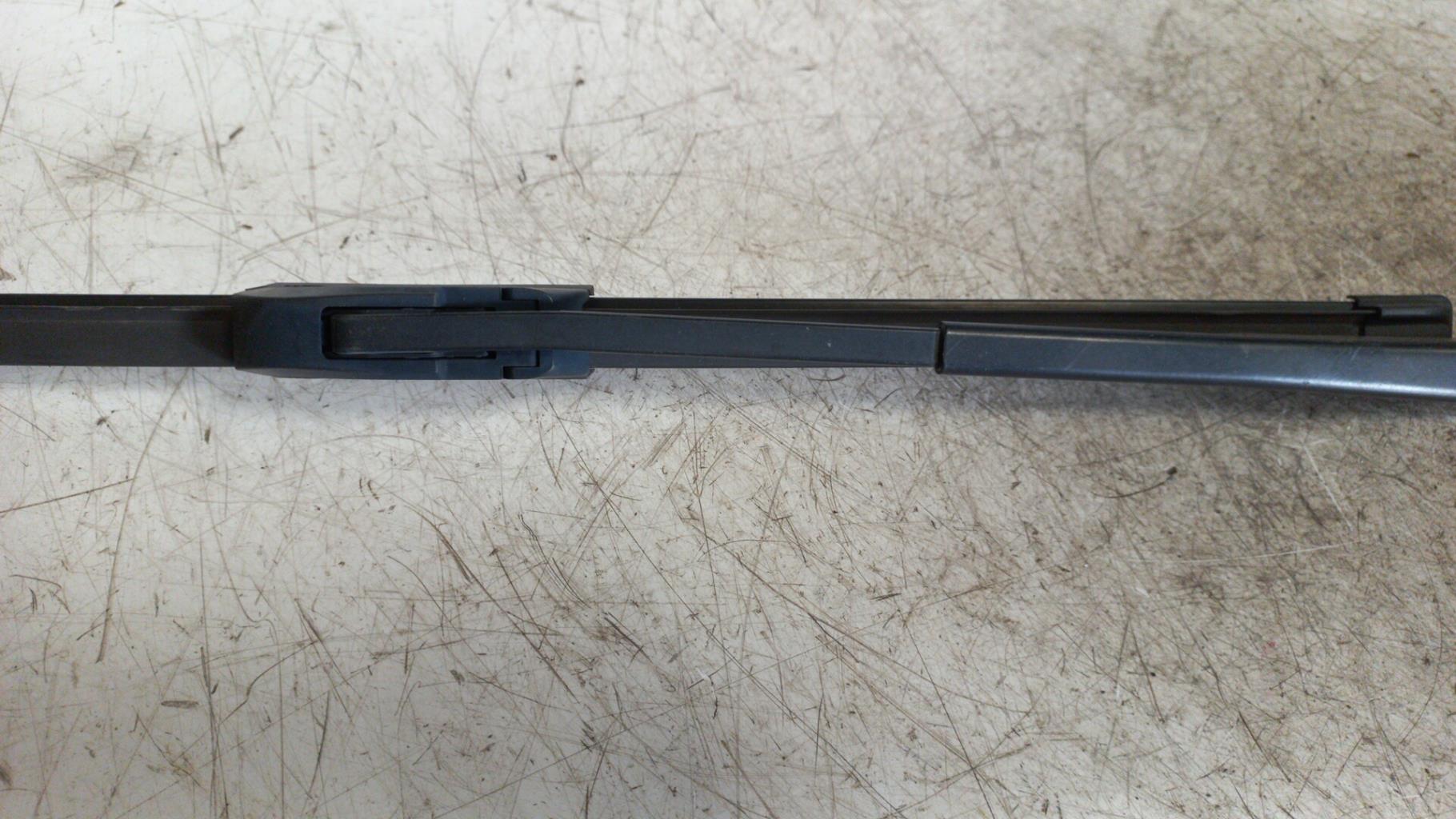 Braccio tergicristallo anteriore destro PEUGEOT 4007 Diésel - 1