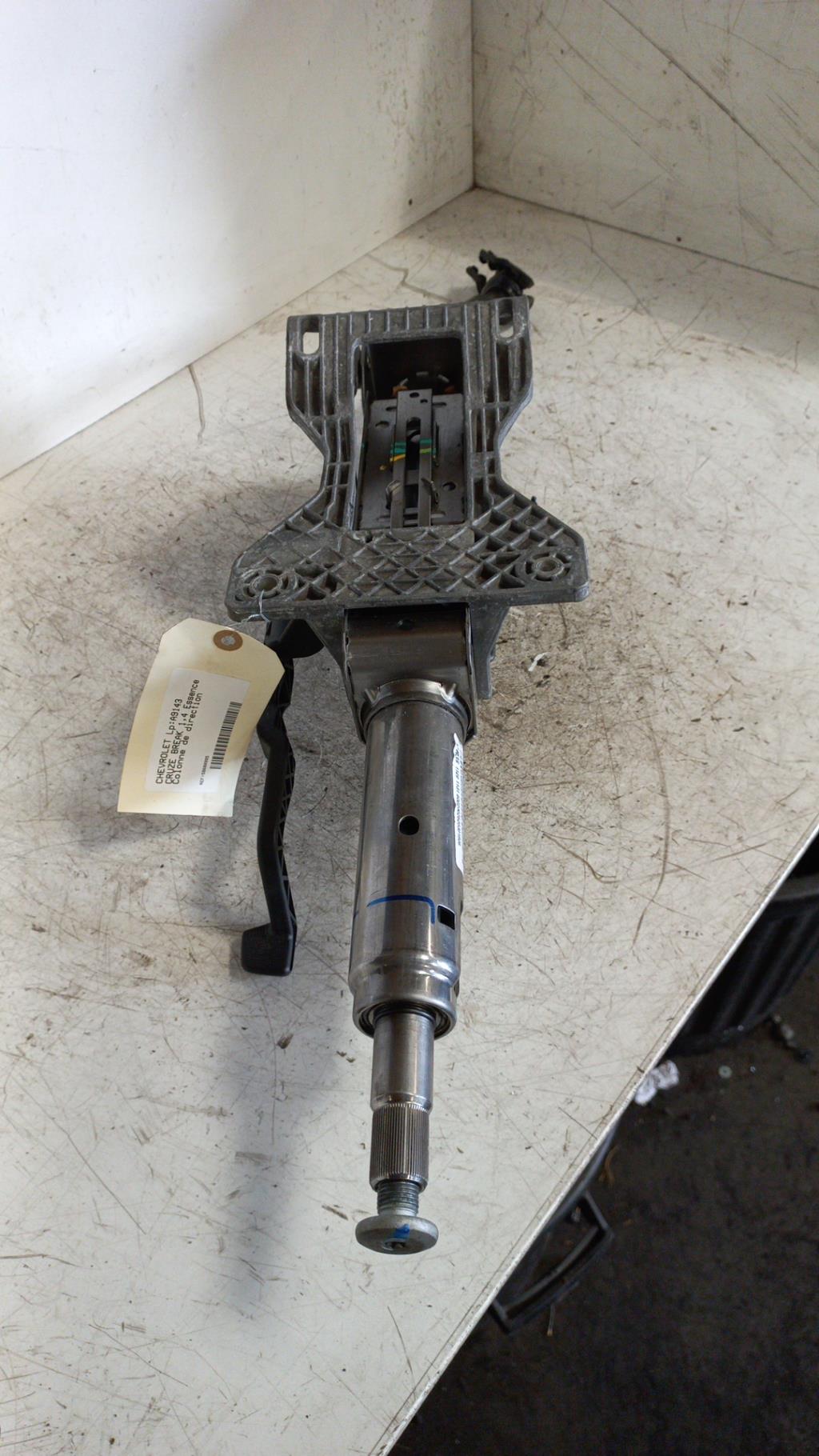 Colonne de direction CHEVROLET CRUZE BREAK Essence - 1