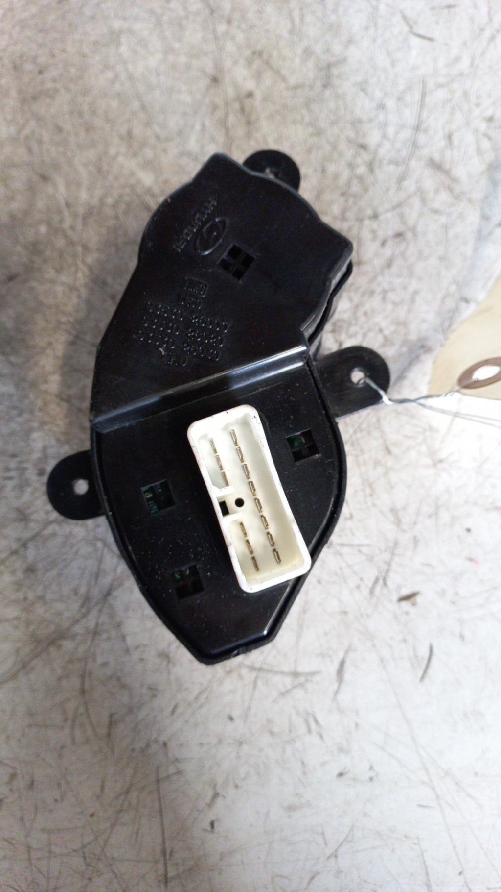 Commande retroviseurs HYUNDAI SANTA FE 1 Diesel - 1