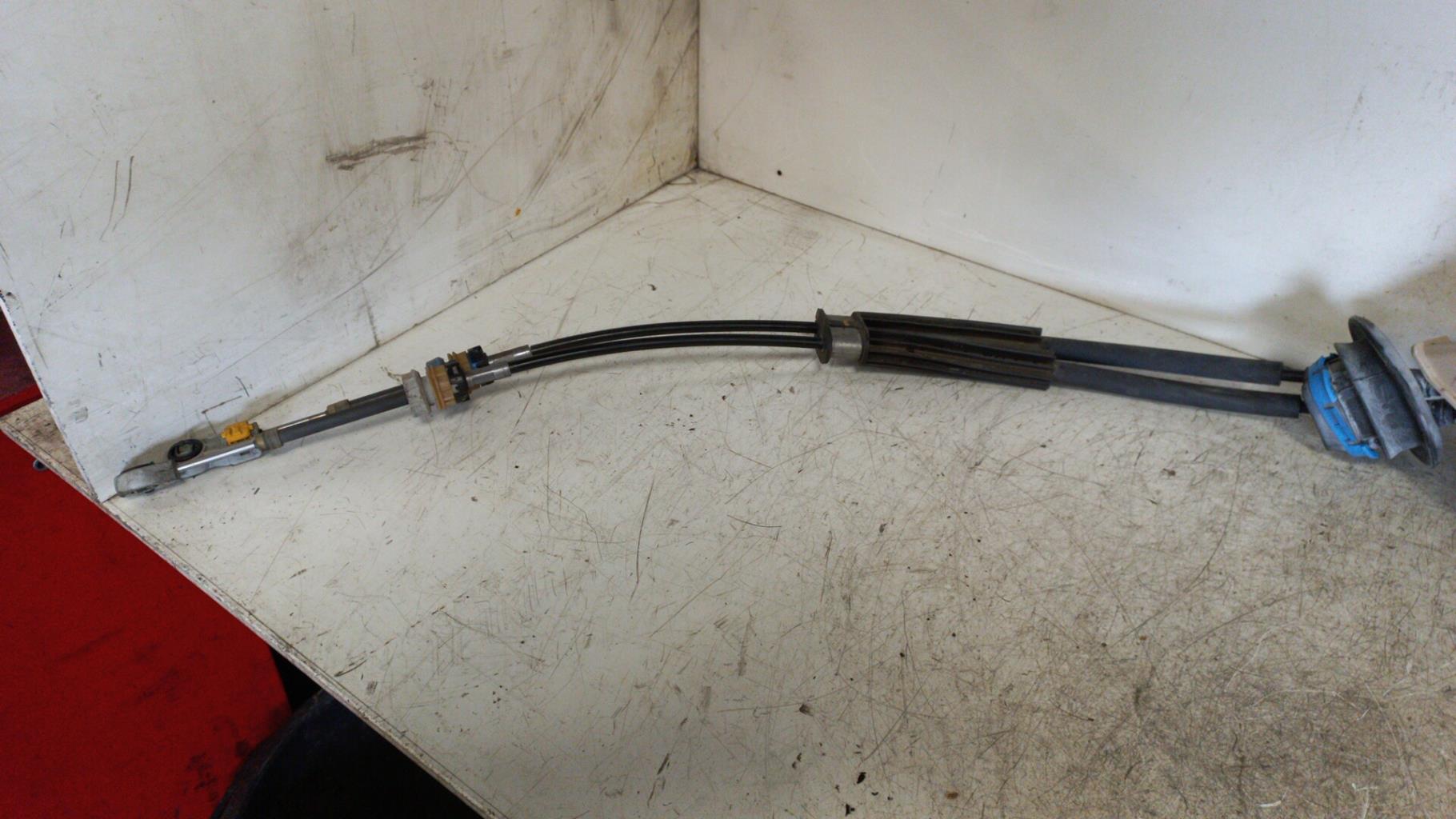 Levier de vitesses PEUGEOT 3008 1 PHASE 2 Diesel - 1