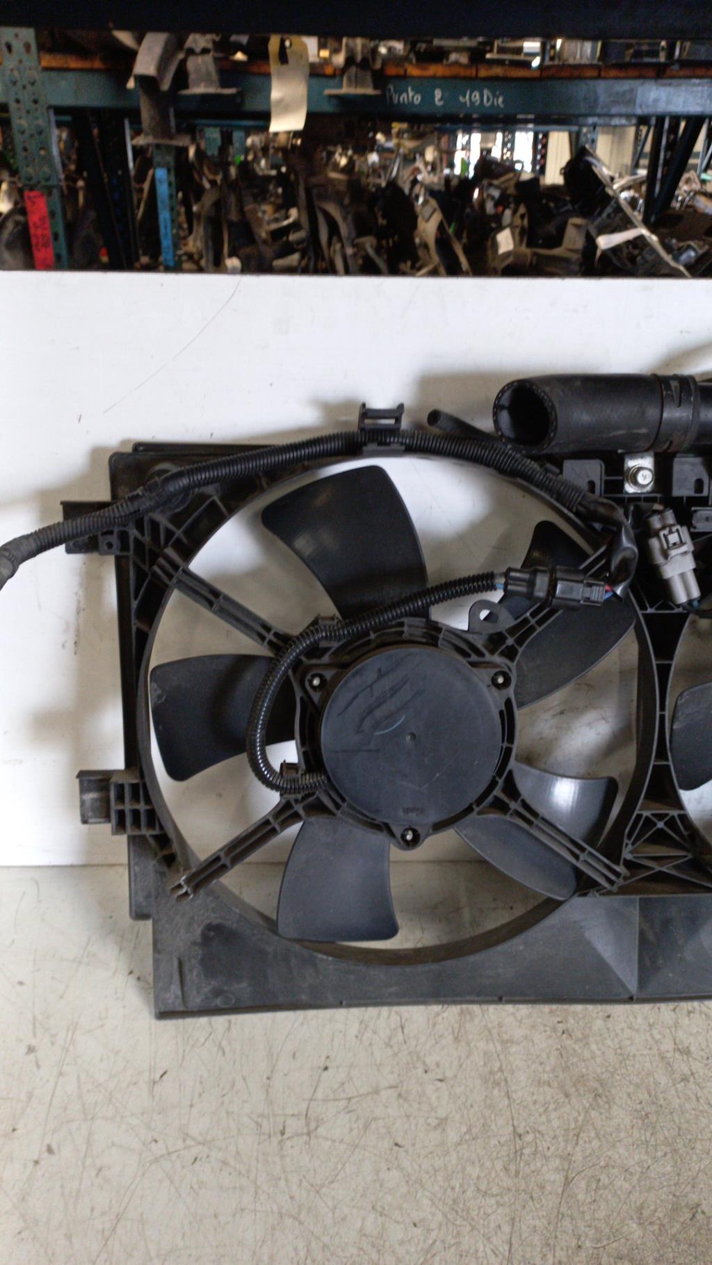 Motoventilatore radiatore PEUGEOT 4007 Diésel - 1