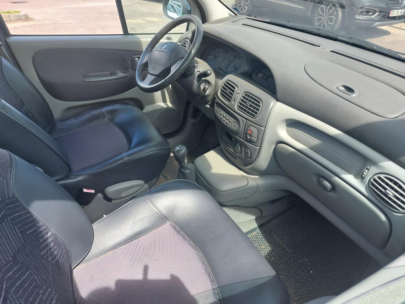 Moteur RENAULT SCENIC 1 PHASE 2 Diesel - 1