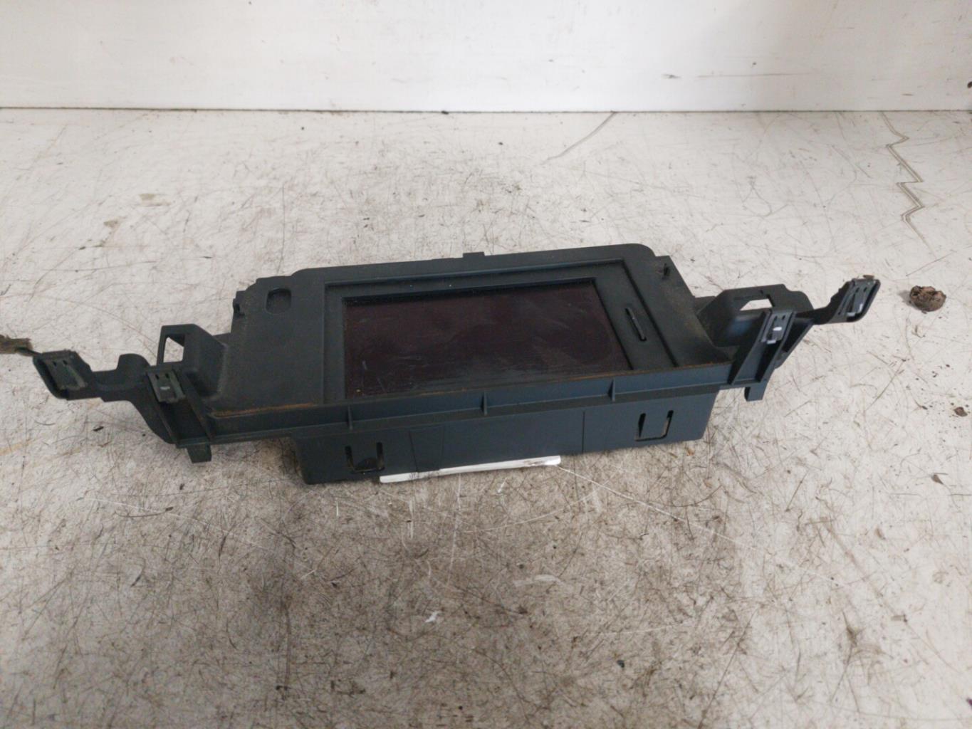 Autoradio RENAULT LAGUNA 3 PHASE 1 BREAK Diesel - 1