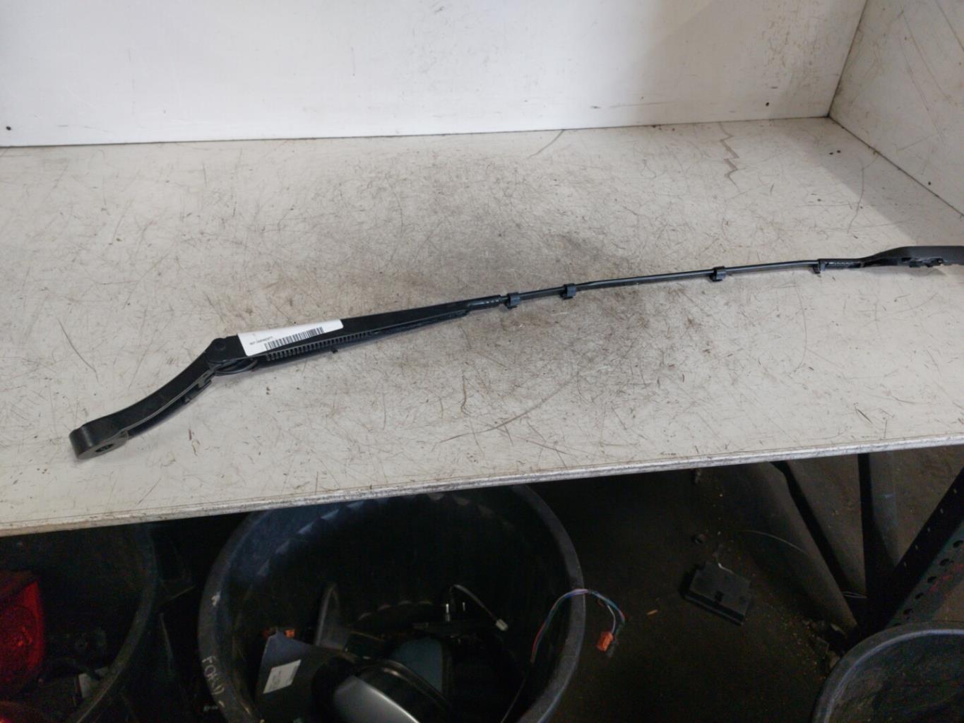 Braccio tergicristallo anteriore destro CITROEN C5 AIRCROSS Gasolina - 1