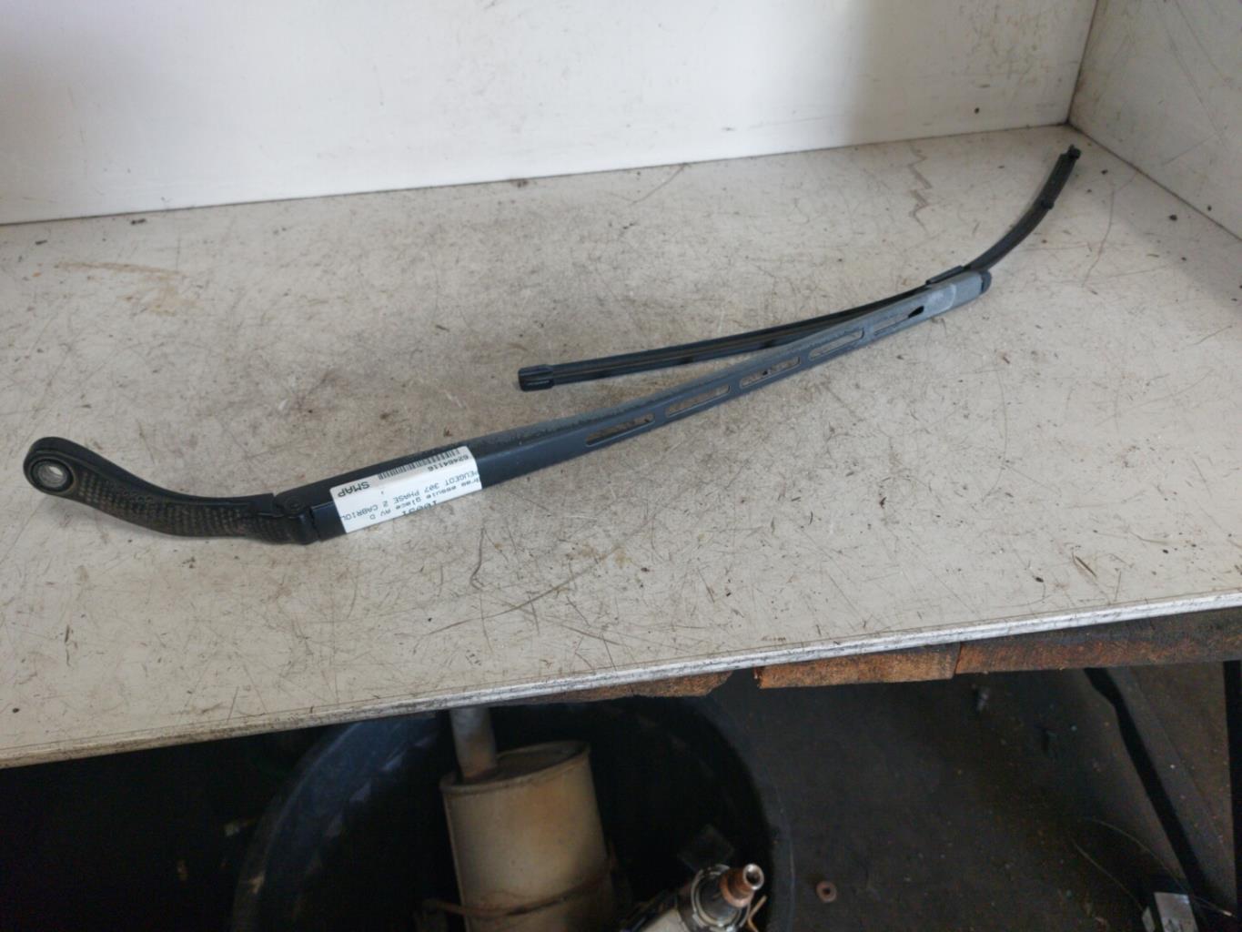 Braccio tergicristallo anteriore destro PEUGEOT 307 PHASE 2 CABRIOLET Diésel - 1