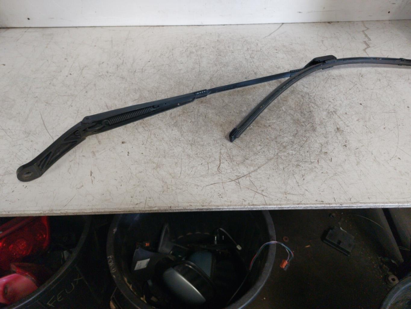 Braccio tergicristallo anteriore sinistro PEUGEOT 508 1 SW PHASE 1 BREAK Diésel - 1