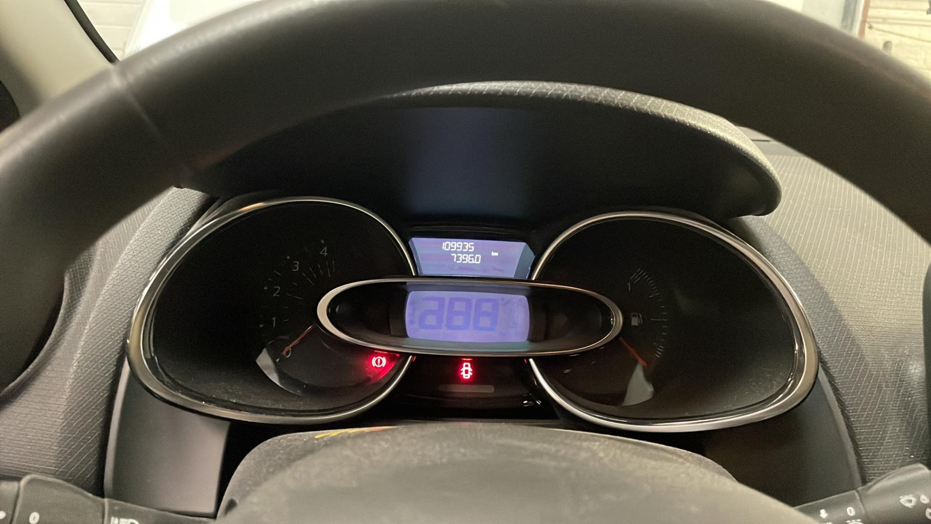 Compteur RENAULT CLIO 4 PHASE 2  - 1