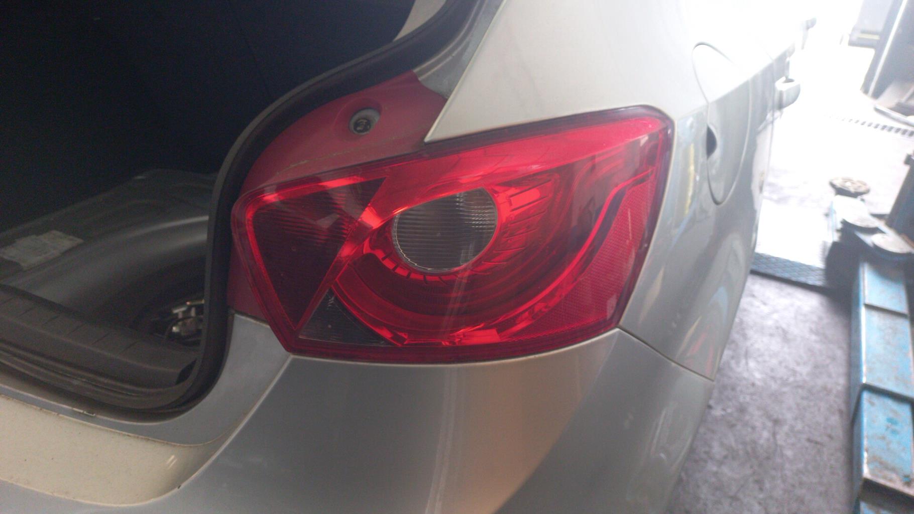 Fanale posteriore principale destro (luci) SEAT IBIZA 4 PHASE 1  - 1