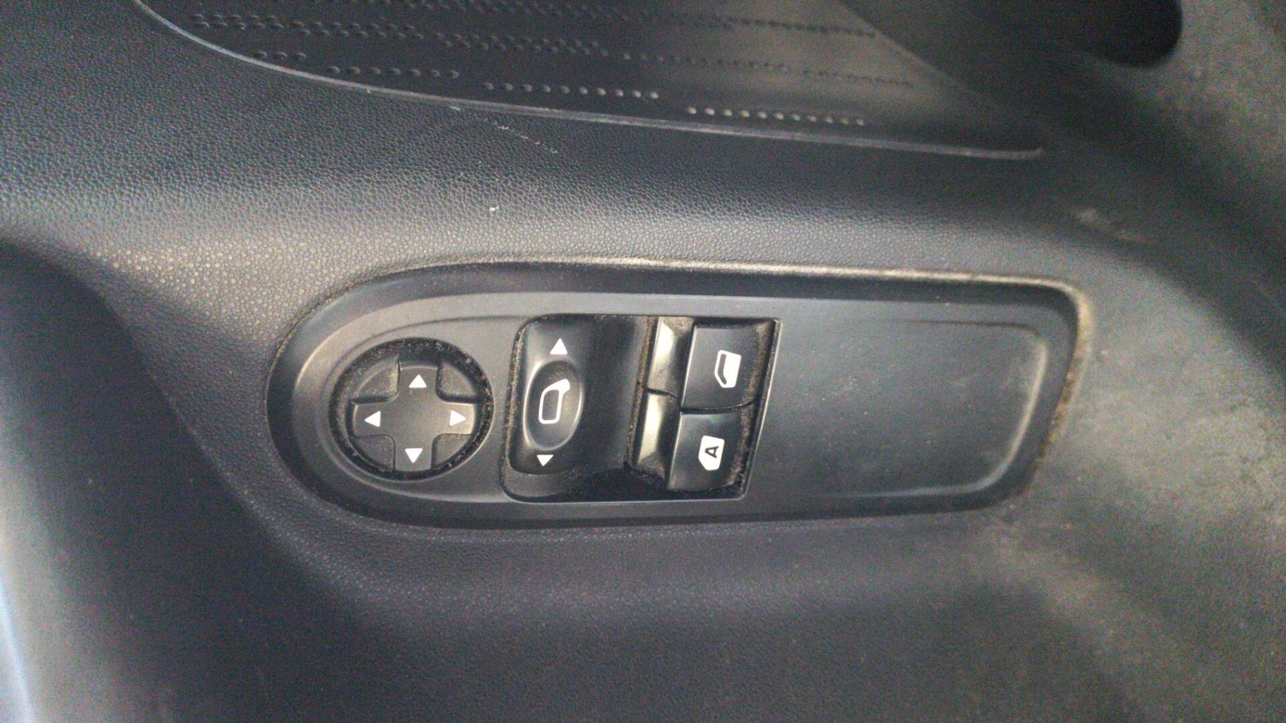 Interruttore lavacristalli anteriore sinistro CITROEN C3 2 PHASE 2  - 1