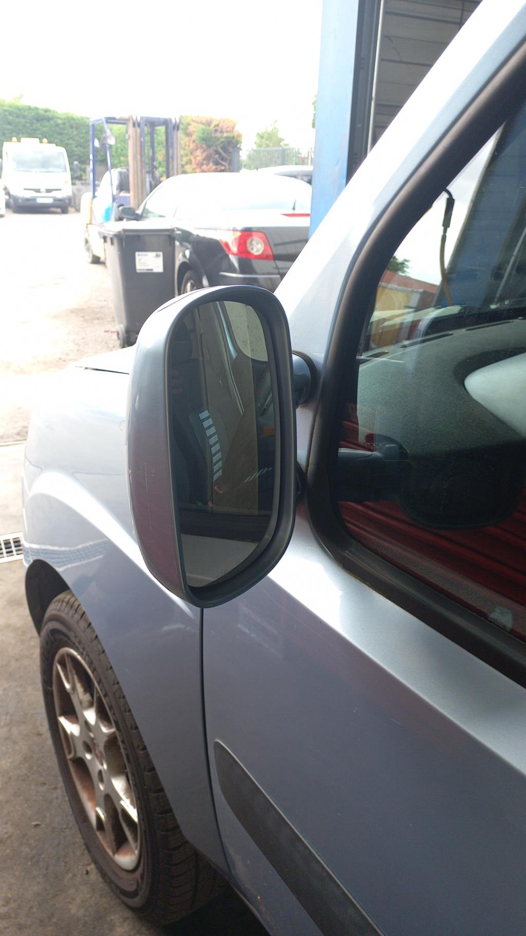 Specchietto retrovisore sinistro FIAT DOBLO 1 PHASE 2 Diésel - 1