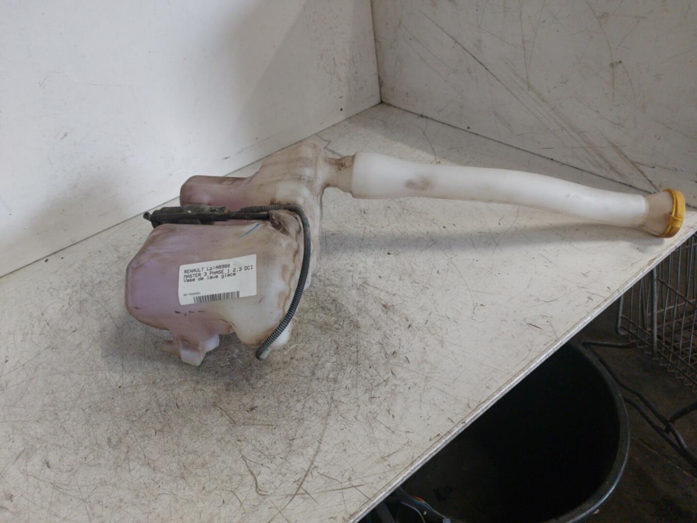 Vase de lave glace RENAULT MASTER 3 PHASE 1 Diesel - 1