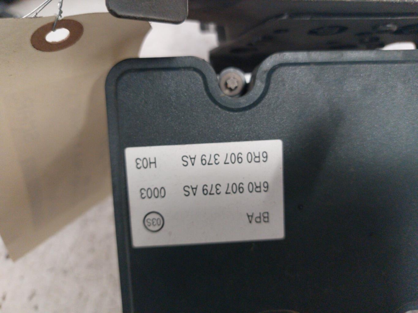 Blocco ABS (antibloccaggio freni) VOLKSWAGEN POLO 5 PHASE 1 Gasolina - 1