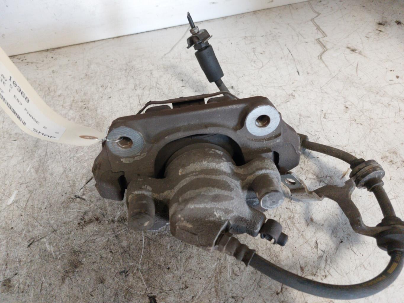 Pinza freni anteriore destra BMW SERIE 1 E87 PHASE 2 Diésel - 1
