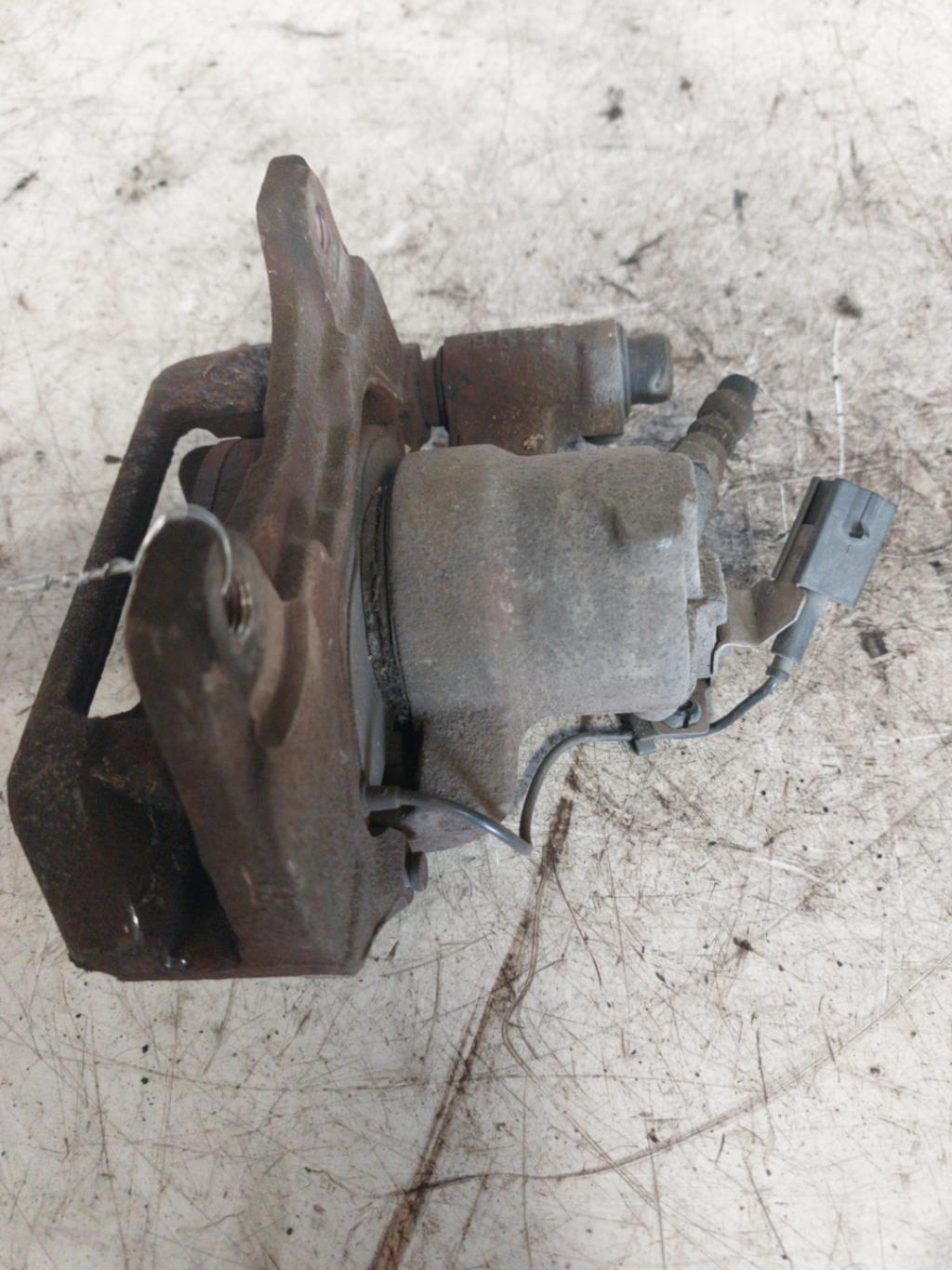 Etrier avant gauche (freinage) FORD KA 2 PHASE 2  - 1