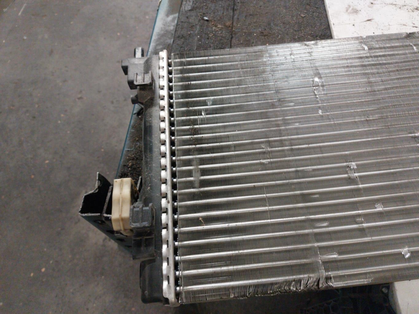 Radiateur eau VOLKSWAGEN POLO 5 PHASE 1 Essence - 1