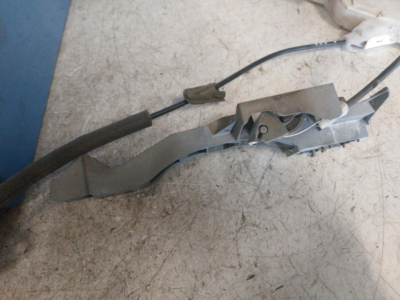 Serrure avant gauche CITROEN C3 2 PHASE 1 Diesel - 1