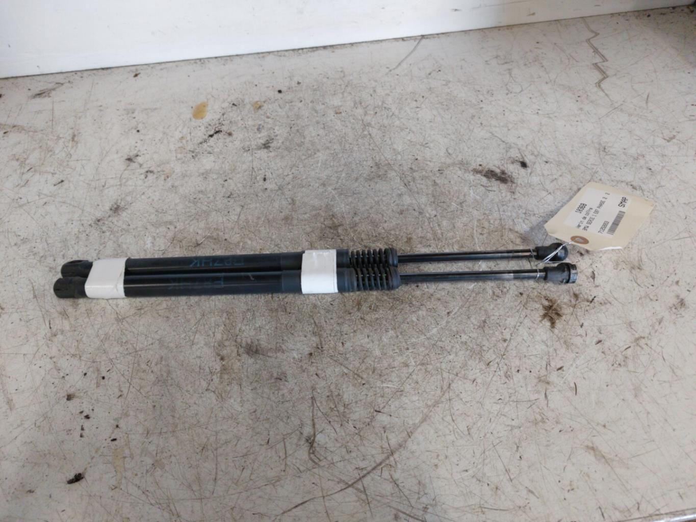 Verin de coffre BMW SERIE 1 E87 PHASE 2 Diesel - 1
