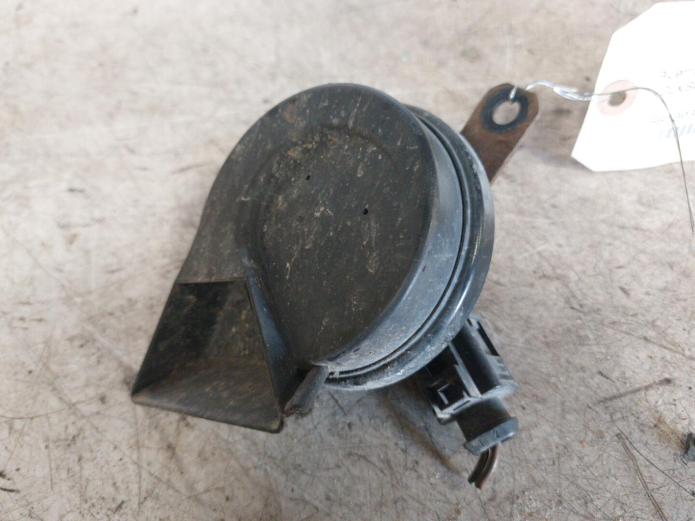 Tromba/Clacson VOLKSWAGEN POLO 4 PHASE 1 Gasolina - 1