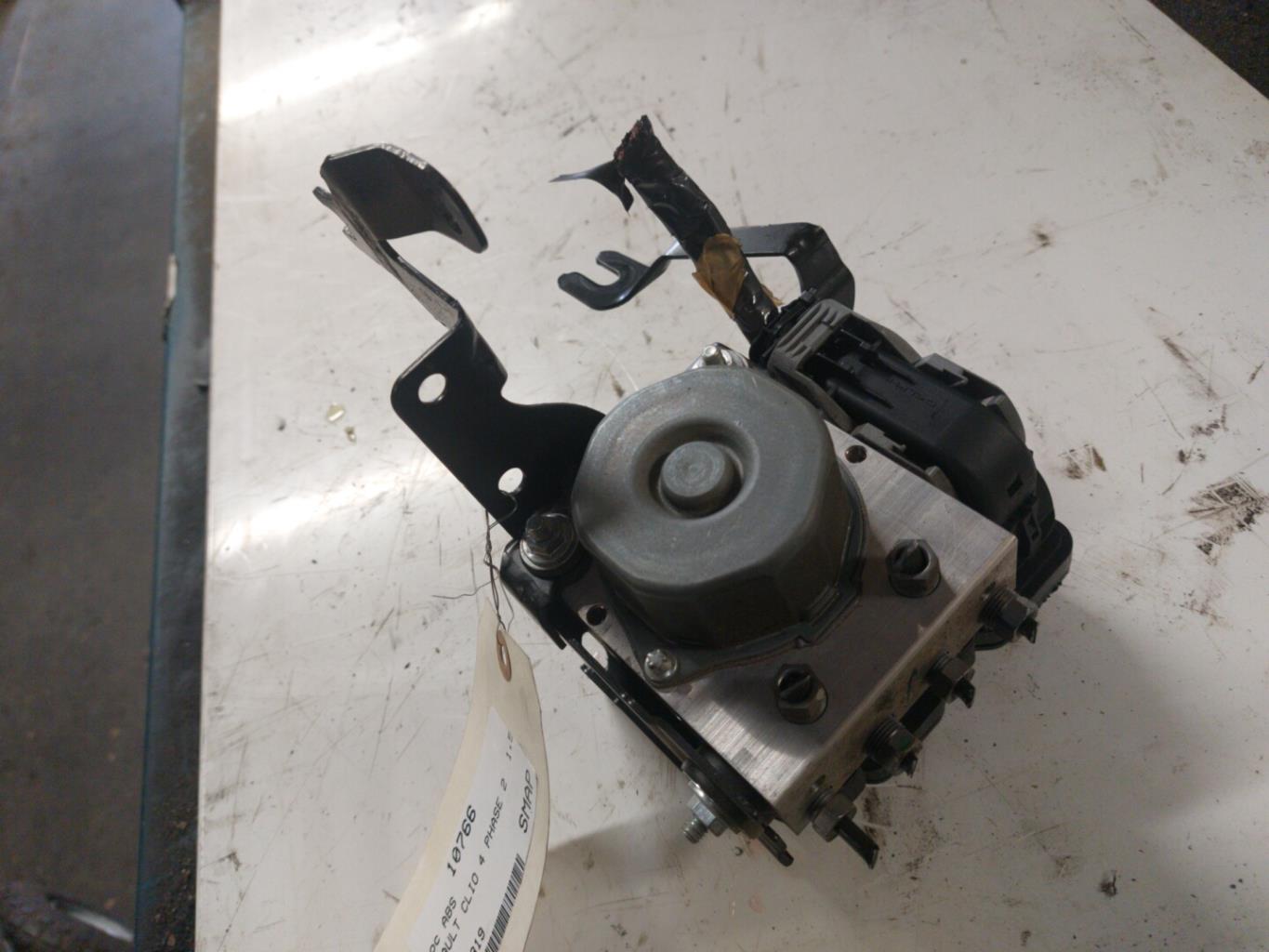 Blocco ABS (antibloccaggio freni) RENAULT CLIO 4 PHASE 2  - 1