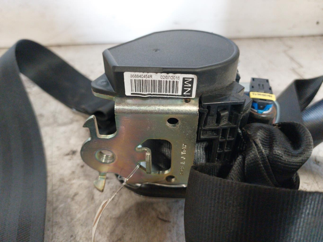 Ceinture avant droit RENAULT CLIO 4 PHASE 2  - 1