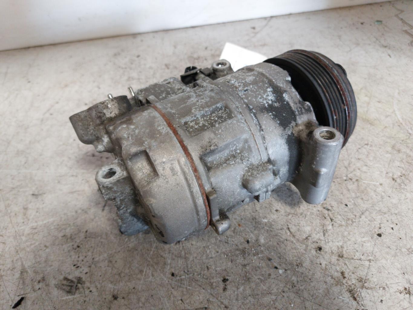 Compresseur clim BMW SERIE 1 E81 Diesel - 1