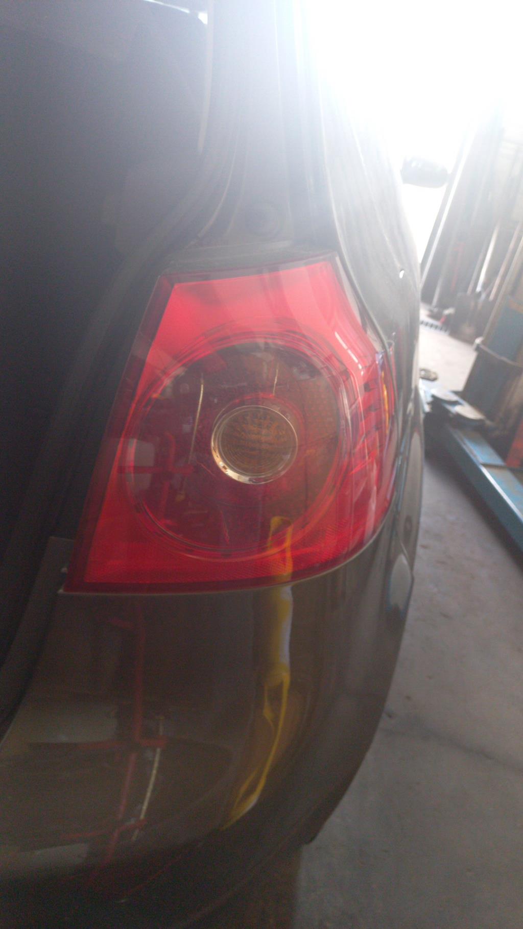 Fanale posteriore principale destro (luci) VOLKSWAGEN GOLF 5 Diésel - 1