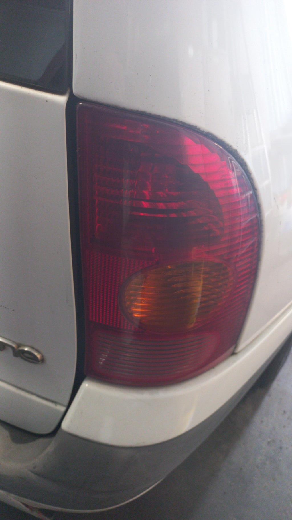 Fanale posteriore principale destro (luci) RENAULT MEGANE 1 BREAK Diésel - 1