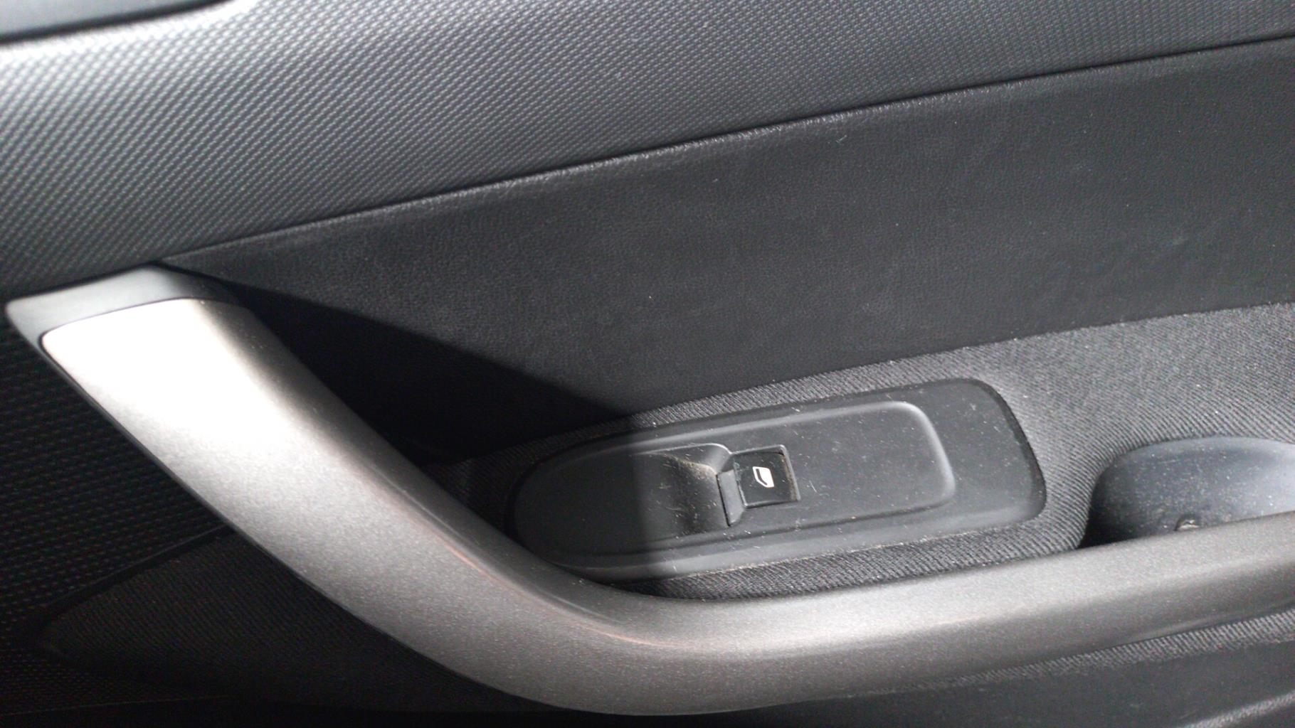 Interruttore lavacristalli anteriore destro PEUGEOT 308 1 PHASE 1  - 1