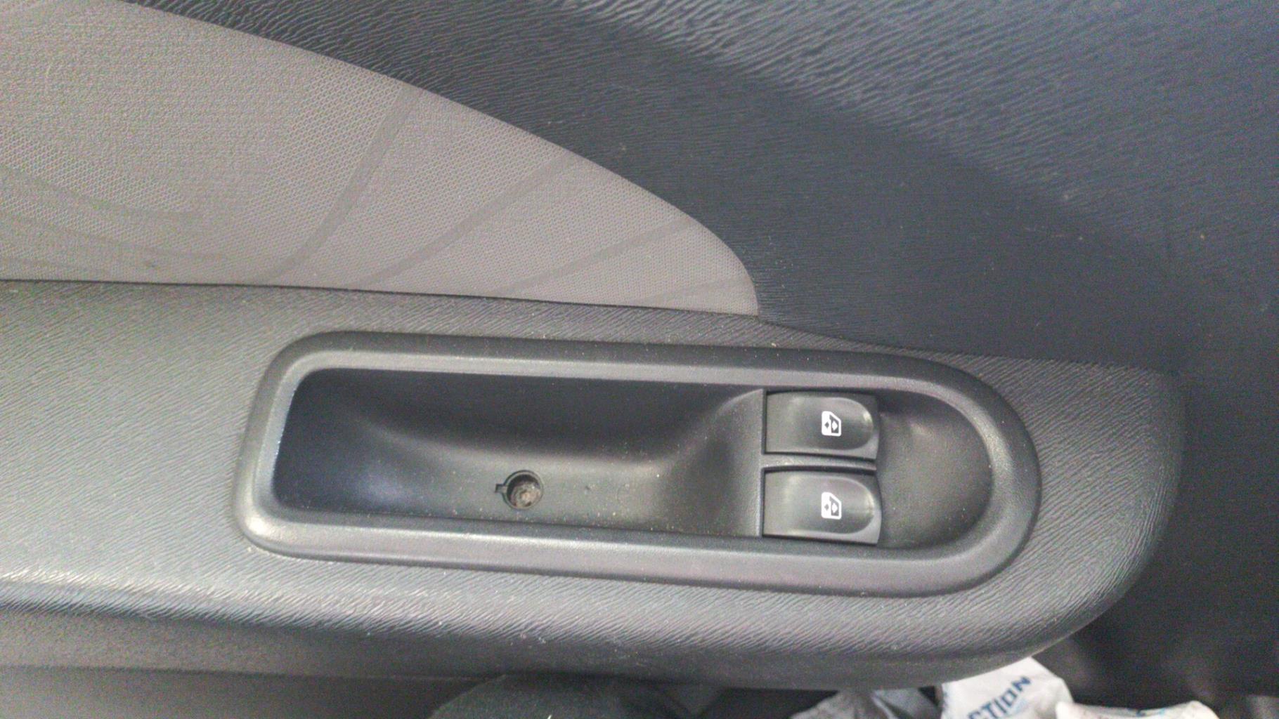 Interruttore lavacristalli anteriore sinistro RENAULT TWINGO 2 PHASE 1 Gasolina - 1