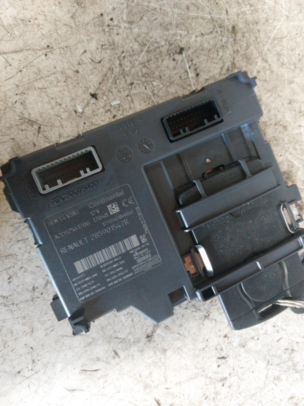 Lettore schede (bloccasterzo) RENAULT CLIO 4 PHASE 2  - 1