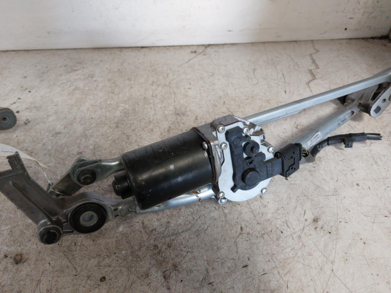 Motore tergicristallo anteriore BMW SERIE 3 E90 PHASE 1  - 1