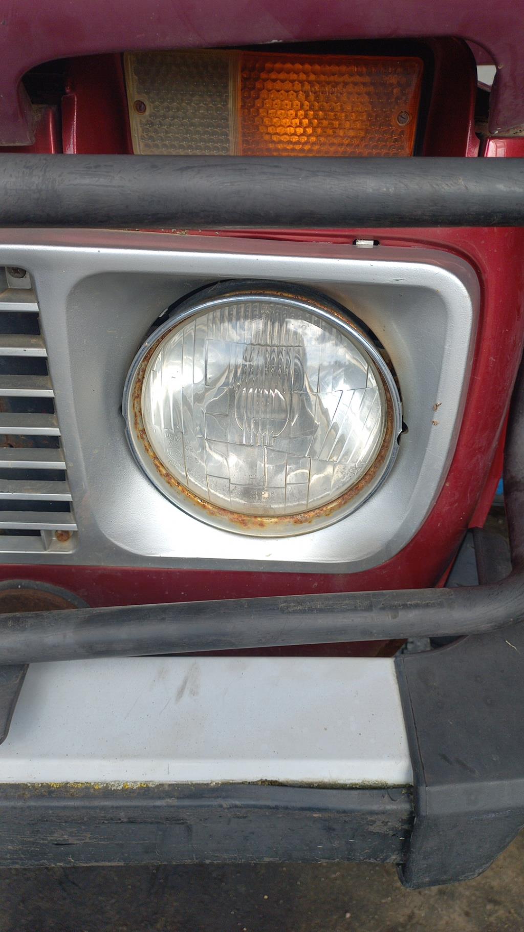 Gruppo ottico anteriore principale sinistro (luci)(faro) LADA NIVA PHASE 2  - 1