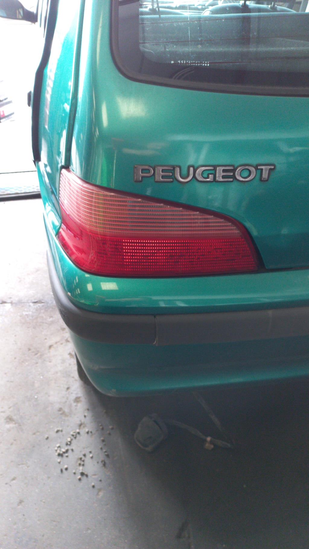 Fanale posteriore principale sinistro (luci) PEUGEOT 106 PHASE 2 Gasolina - 1